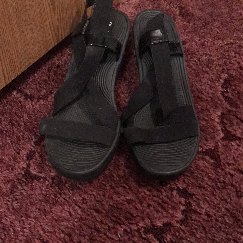 Skechers black sandal wedges. Size 11 in women’s